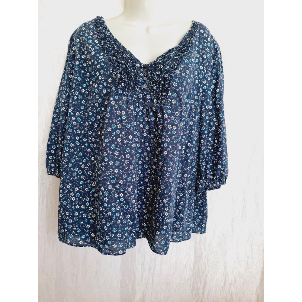 Fashion Bug Blouse 1X Blue White Floral cottage peasant ditsy top